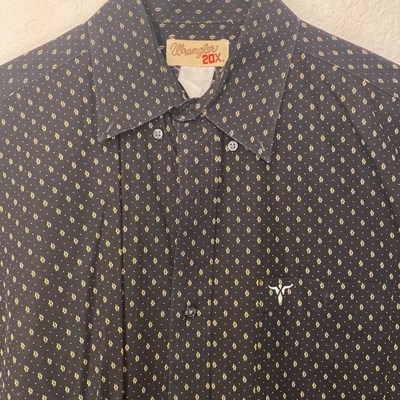Wrangler Western Button Down - Picture 2 of 4